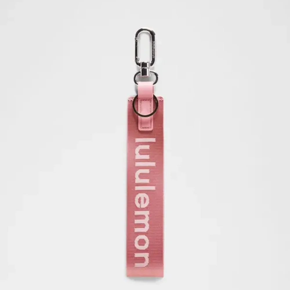 NWT lululemon athletica Pink Haze/Light Ivory Never Lost Keychain